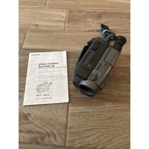 Sony CCD-TRV30 Camcorder Battery Included - Dead Battery, Not Tested